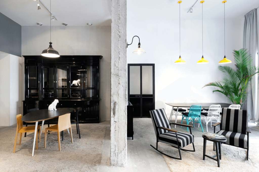 kitchen and living room in one picture